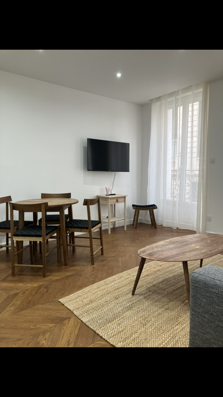 Louvre One Bedroom Apartment